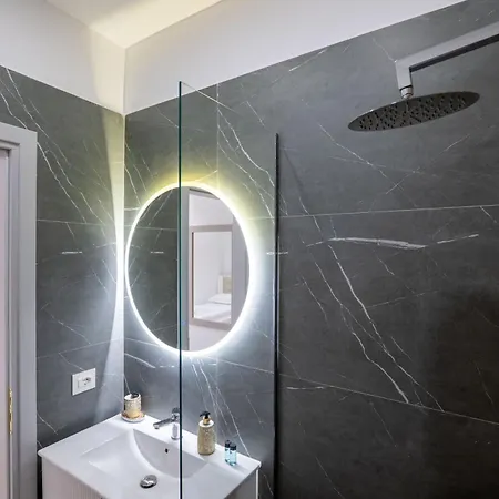Sulmare Apartment