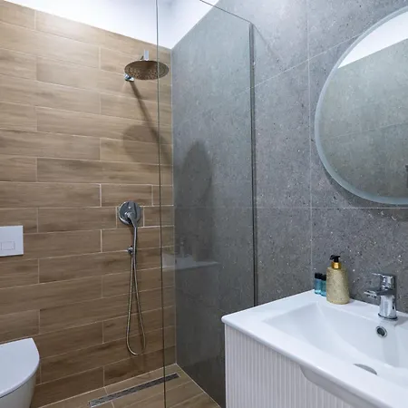 Sulmare Apartment Sarandë